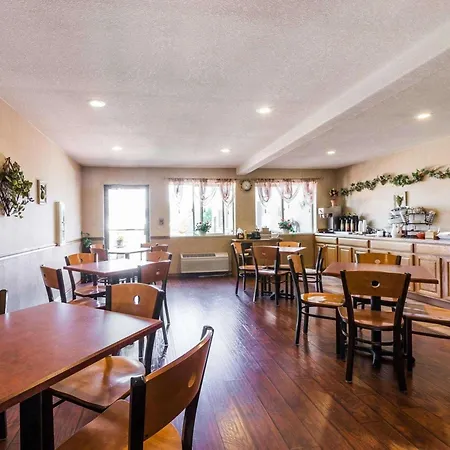 West End Lodge-3