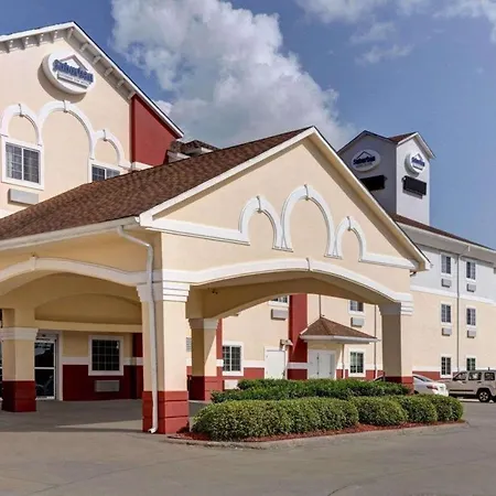 Suburban Extended Stay La Place-3