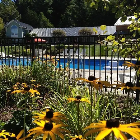 Mountain Road Resort-3