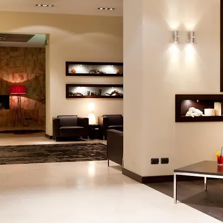Italiana Hotels Cosenza-3