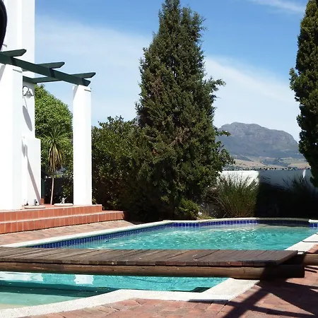 Stellenbosch Lodge Hotel & Conference Centre-3