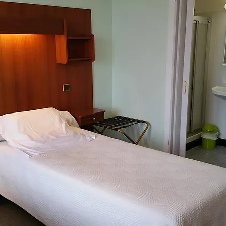 Hotel A Notre Dame-3