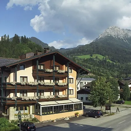 Hotel Alpina-2