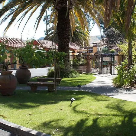 Vineyard Inn Hotel-3