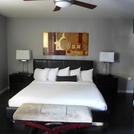 Avanti Hotel-3