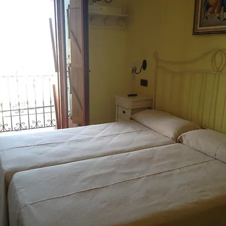 Hostal Aranda-2