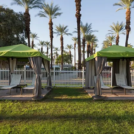 Palm Springs Camping Resort Cabin 3-2