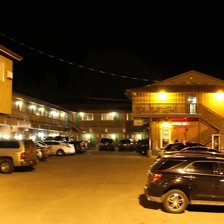 Gold Country Inn-3