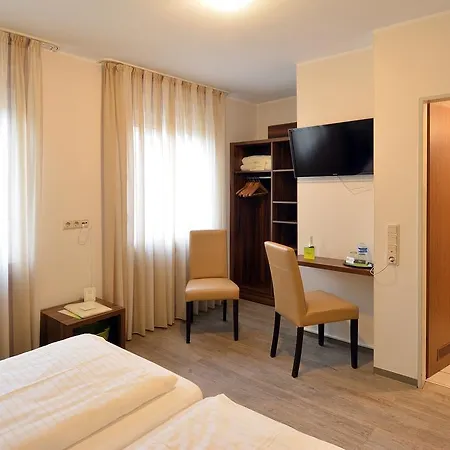 L' Angolo Ristorante & Hotel Gmbh-2