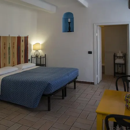 Camere Anna-2