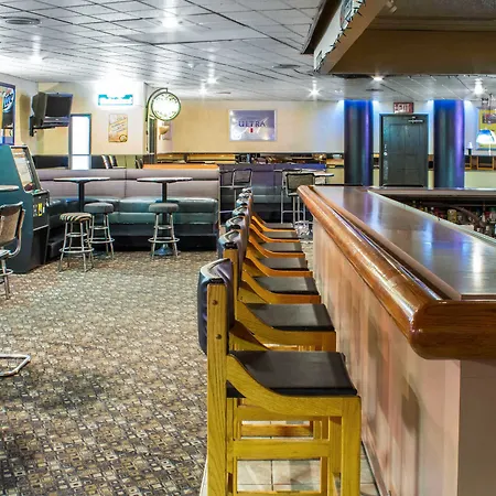 Rodeway Inn & Conference Center Sioux City-2
