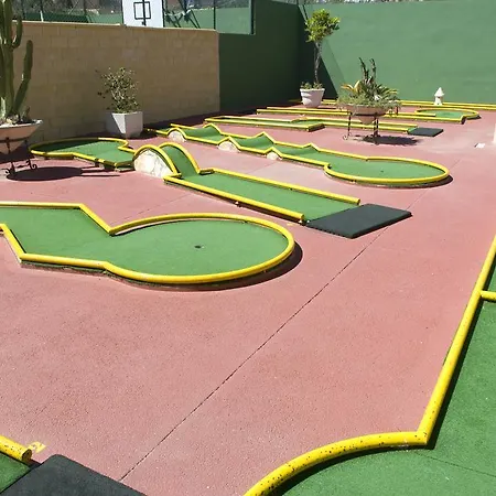 Mijas Costa Oasis By Grangefield Oasis Club-2