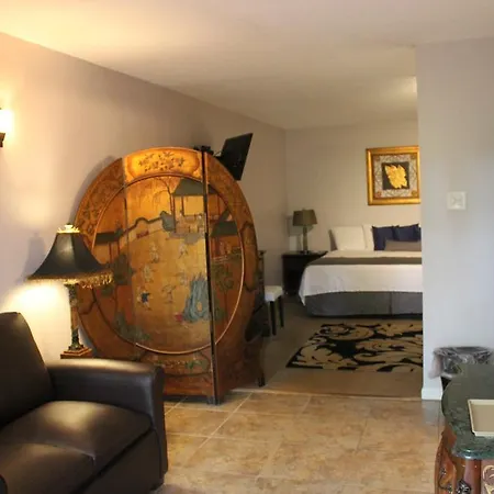 Brydan Suites-3