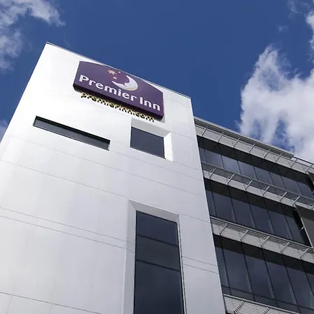 Premier Inn London Ealing-3