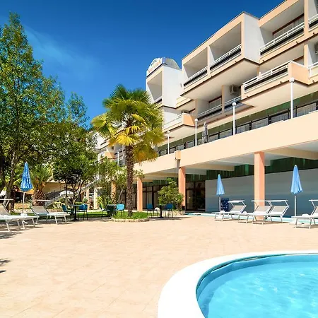 Hotel Amfora-2