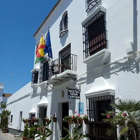 Hostal Gran Capitan-3