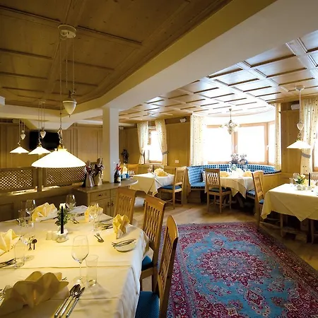 Hotel Amadeus Micheluzzi-3