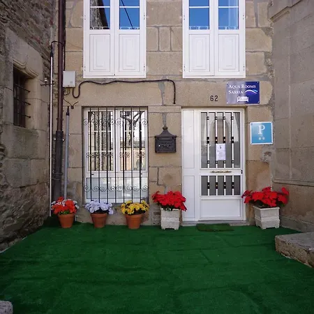 Aqua Rooms Sarria-2
