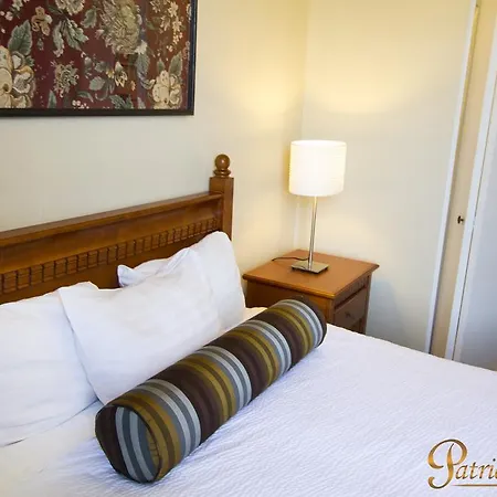 Budget Inn Patricia Hotel-3
