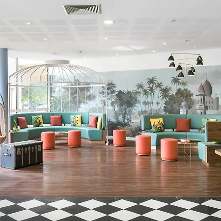 Hotel Birdy By HappyCulture-2