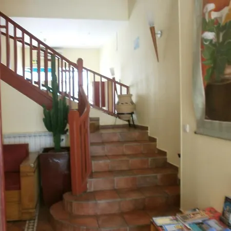 Little Palace-3