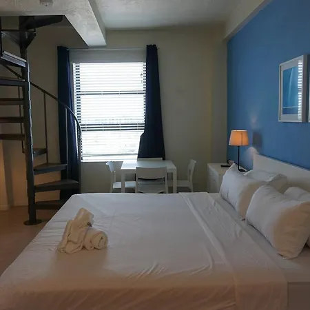 Design Suites Hollywood Beach Resort-2