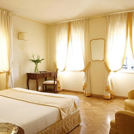 La Vittoria Boutique Hotel-3