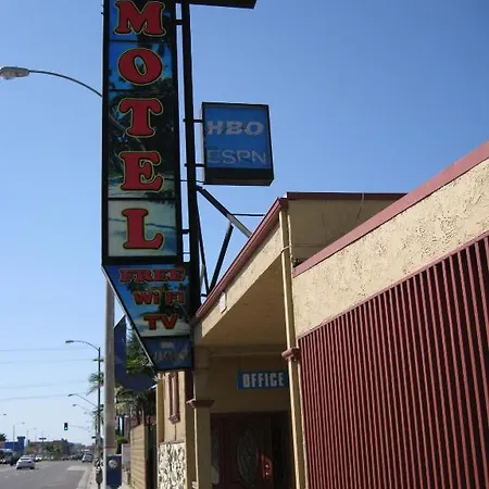 Geneva Motel-2