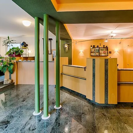 Hotel Am Galgenberg-3