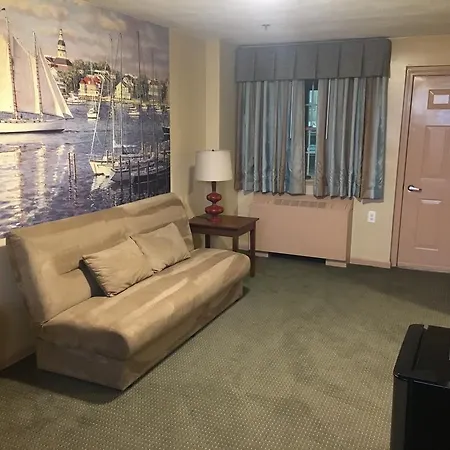 Clipper Ship Inn-2