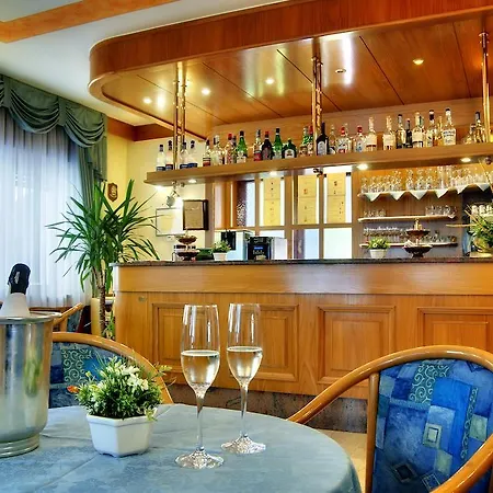 Albergo Miramonti-3