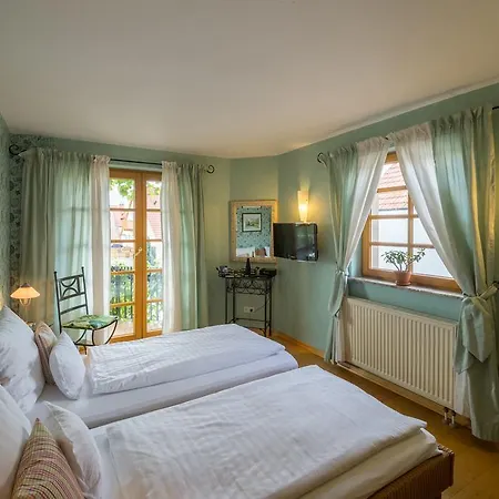 Landhotel Kallstadt-2