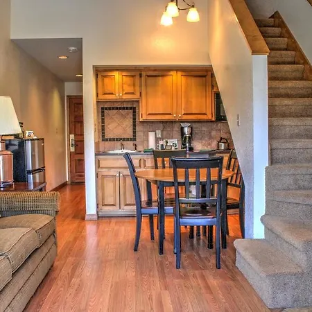 Cascade Village By The Ivy Group-3