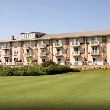 Winnapaug Inn-3