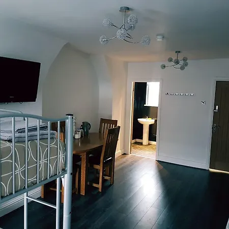 Anfield Rooms-3