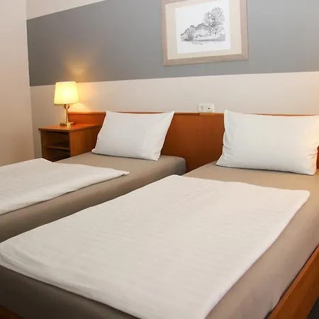 Schlossberghotel Greiz-3