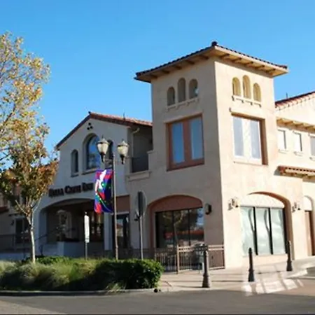 Bella Capri Inn And Suites-3