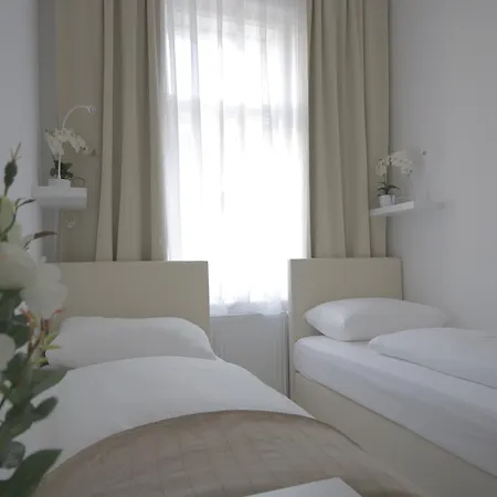 Ch-Hotel Luka Budget-2