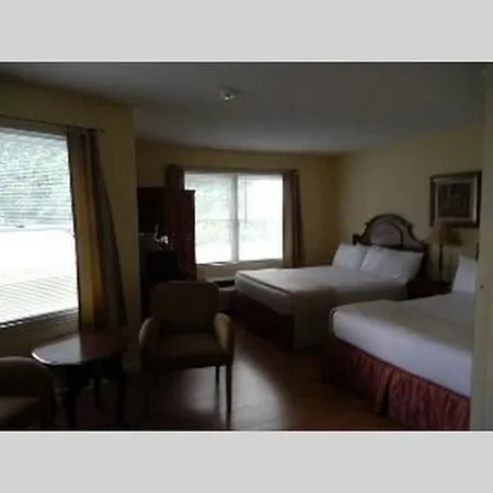 Erie Islands Resort & Marina-3