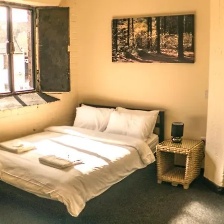 Victoria Warehouse Hotel-2