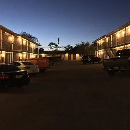 Ranch House Inn & Suites-2