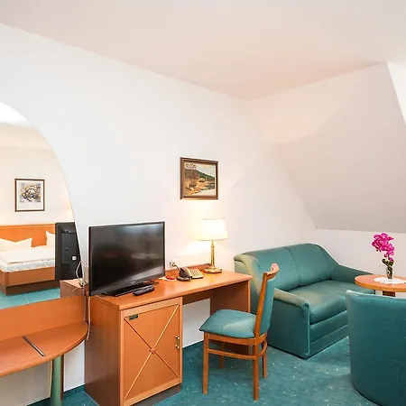 Hotel Stadt Waren-2