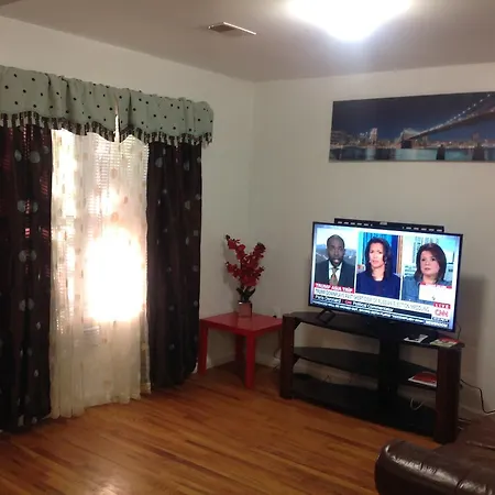 Mojoy Homesuites At Runyon-2