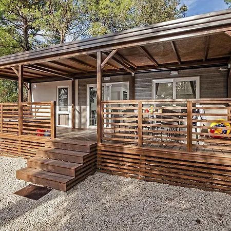 Eurocamp Mobile Homes At Campsite Porton Nature Hideouts-3