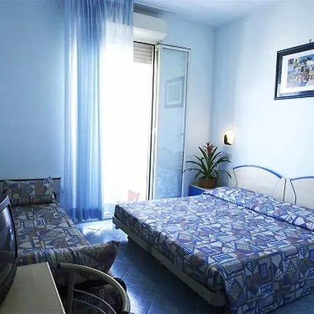 Hotel Reno-2