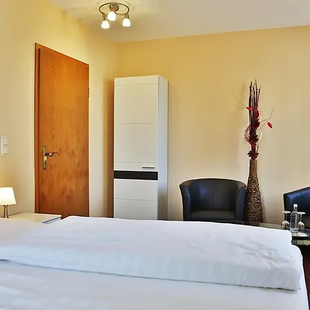 Hotel Am Schloss-2