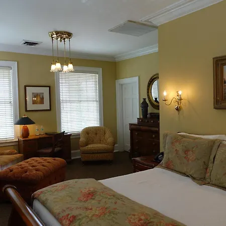 Bluff View Inn-2