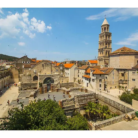 Palace Tower View-3