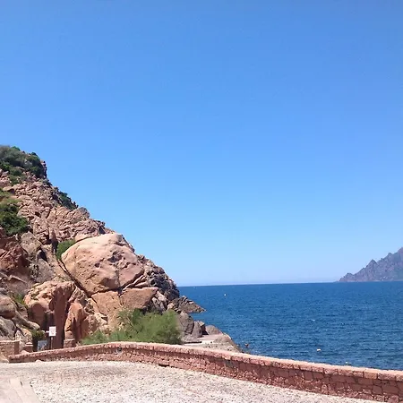 Le monte rosso-2