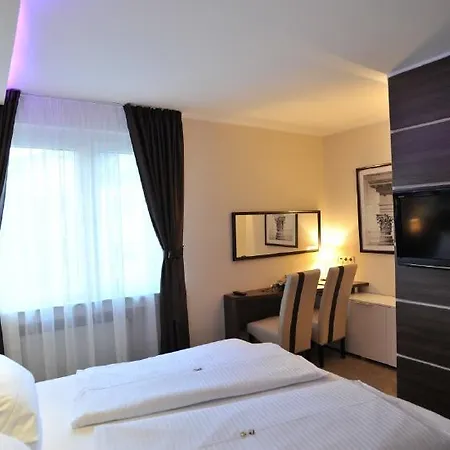 Hotel Bergischer Hof-3